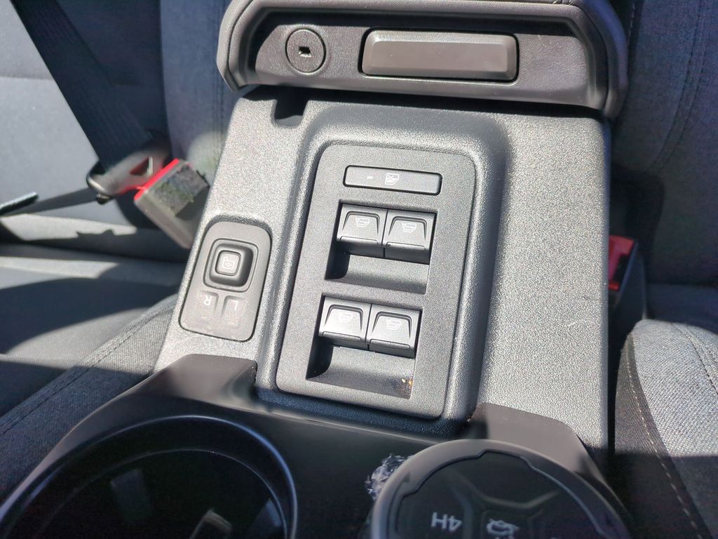 Thumbnail: 2025 Ford Bronco - 13