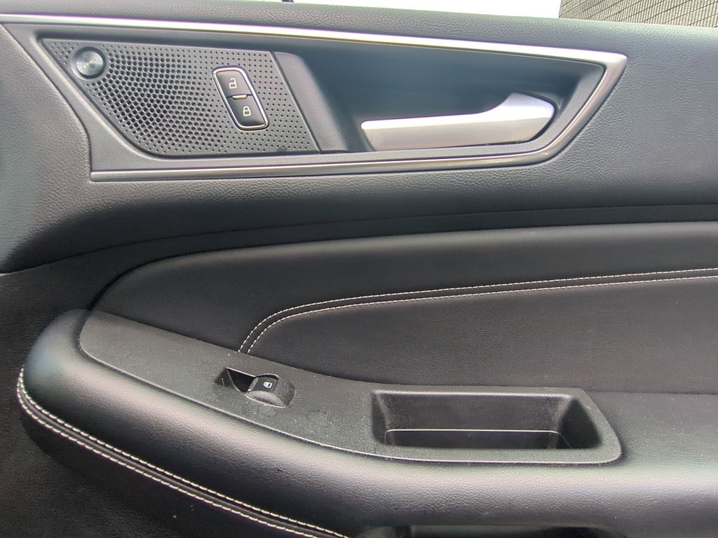 Thumbnail: 2024 Ford Edge - 33