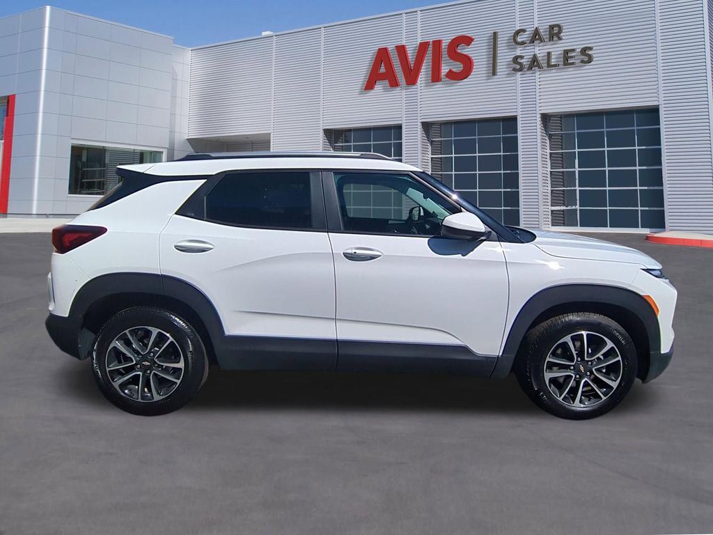 Thumbnail: 2025 Chevrolet TrailBlazer - 5