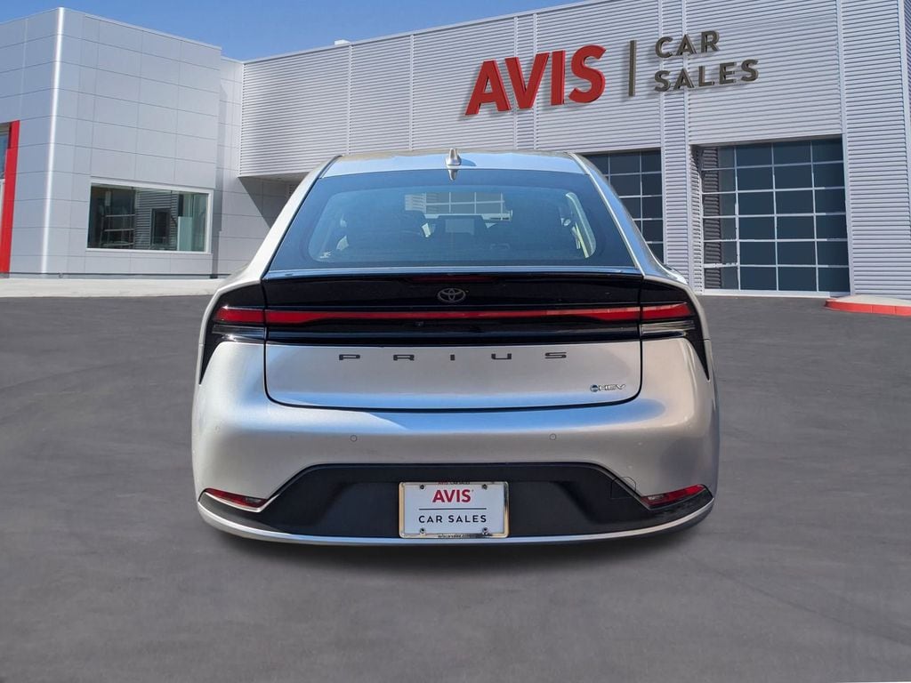Thumbnail: 2024 Toyota Prius - 7