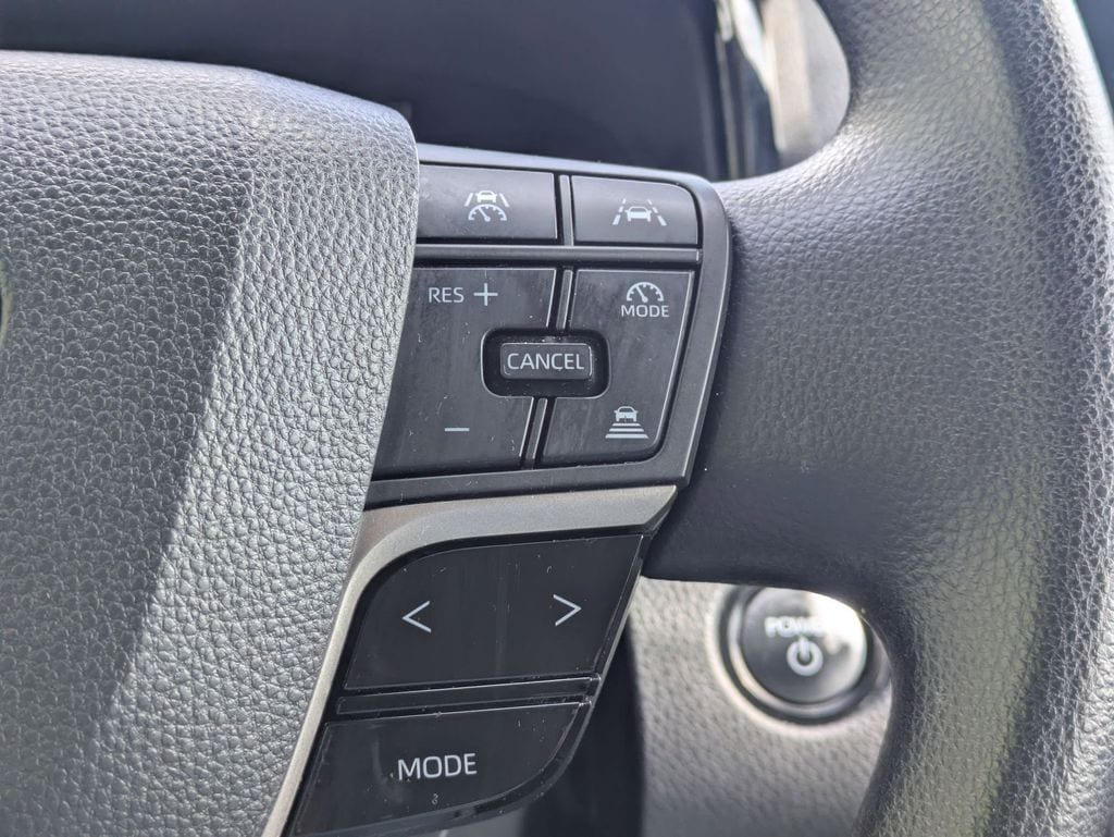 Thumbnail: 2025 Toyota Camry - 24