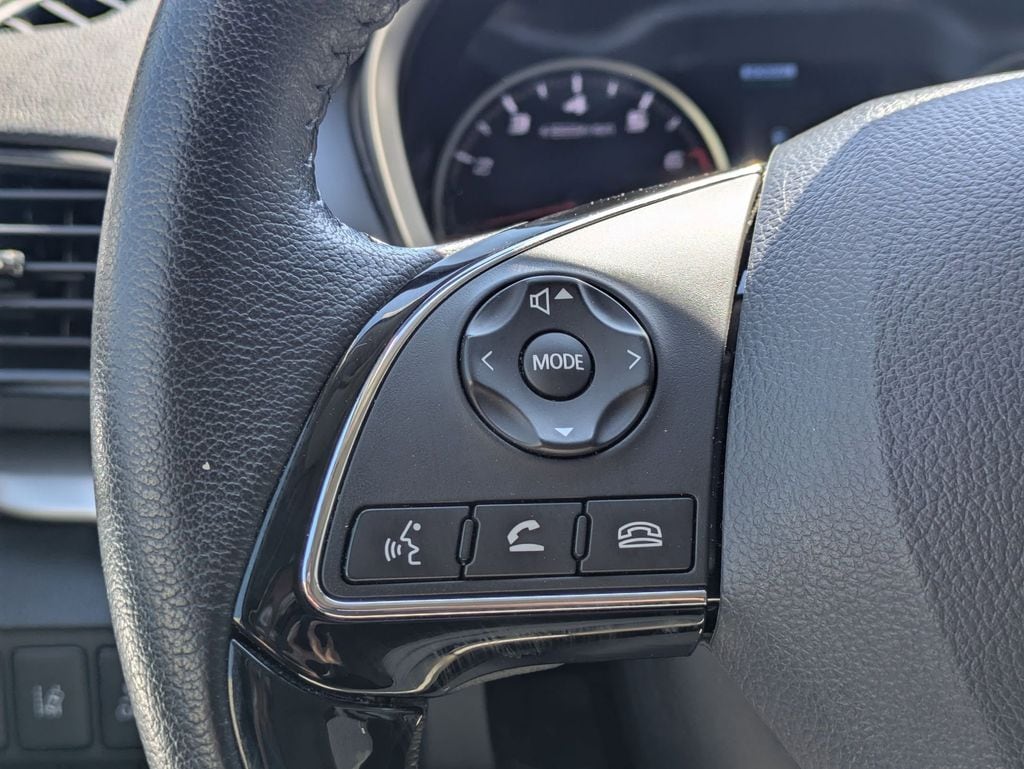 Thumbnail: 2025 Mitsubishi Eclipse Cross - 23