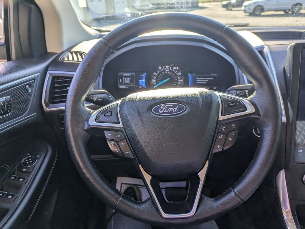 2024 Ford Edge Titanium 16