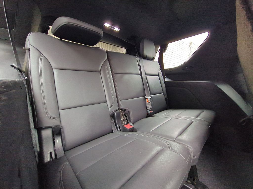 Thumbnail: 2024 Chevrolet Tahoe - 30