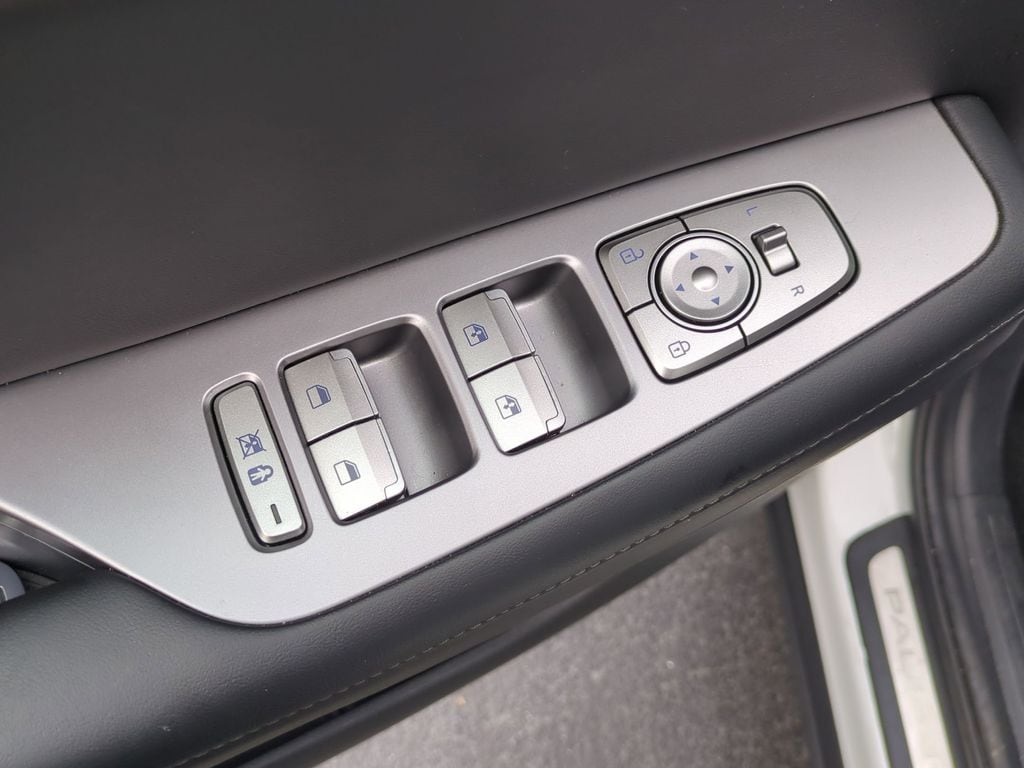 Thumbnail: 2025 Hyundai Palisade - 13