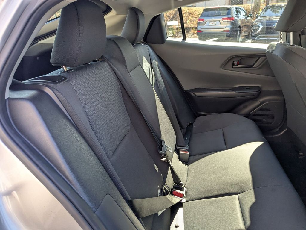 Thumbnail: 2024 Toyota Prius - 27