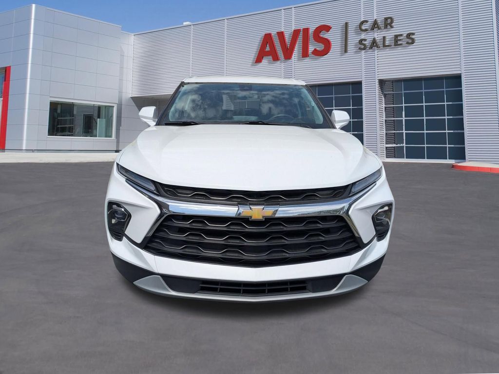 Thumbnail: 2025 Chevrolet Blazer - 2