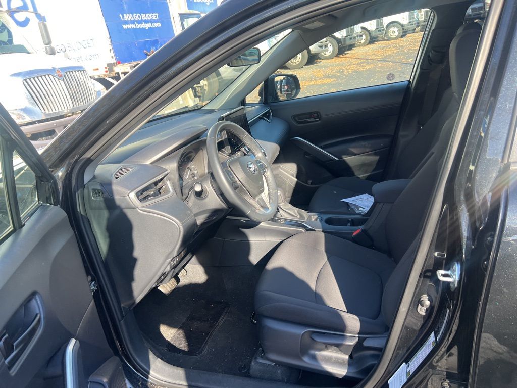 Thumbnail: 2024 Toyota Corolla Cross - 6