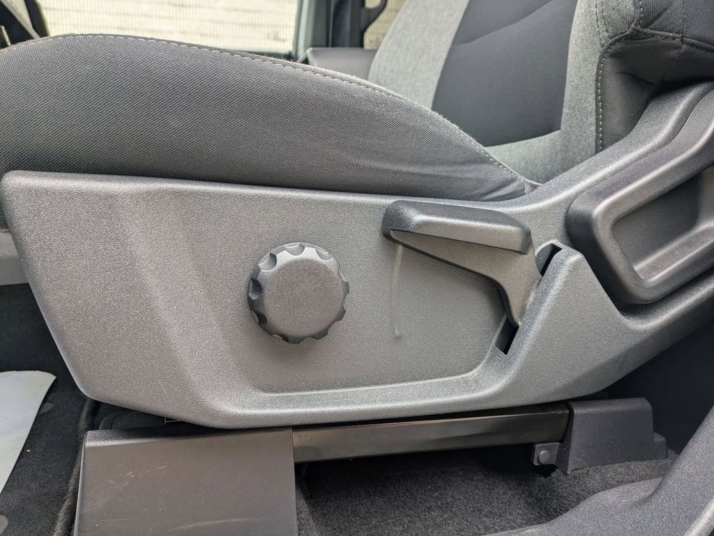 Thumbnail: 2025 Ford Bronco - 14