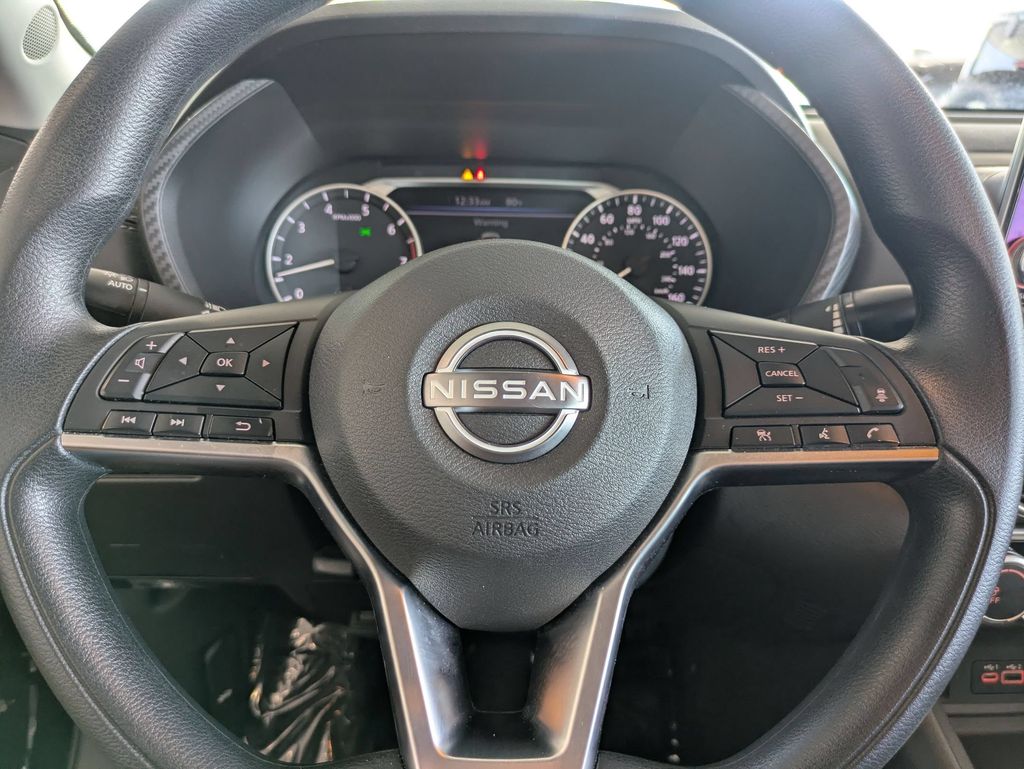 Thumbnail: 2025 Nissan Sentra - 21