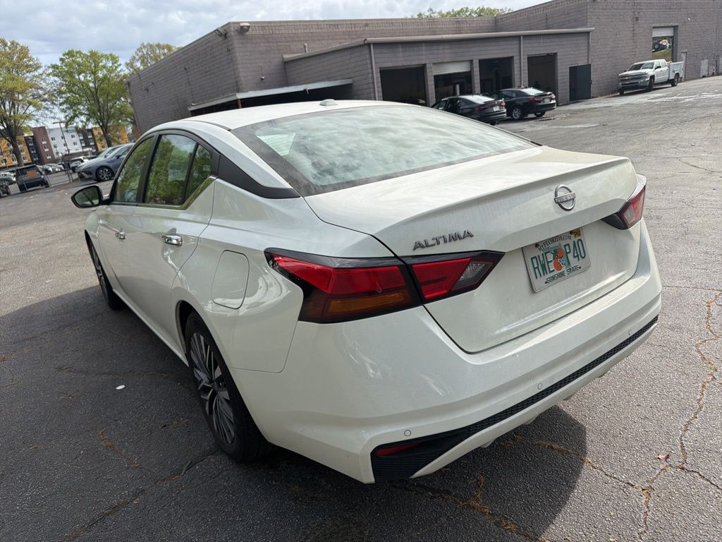 Thumbnail: 2025 Nissan Altima - 7