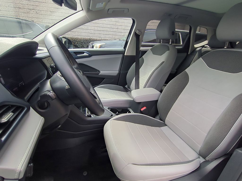 Thumbnail: 2024 Volkswagen Taos - 24