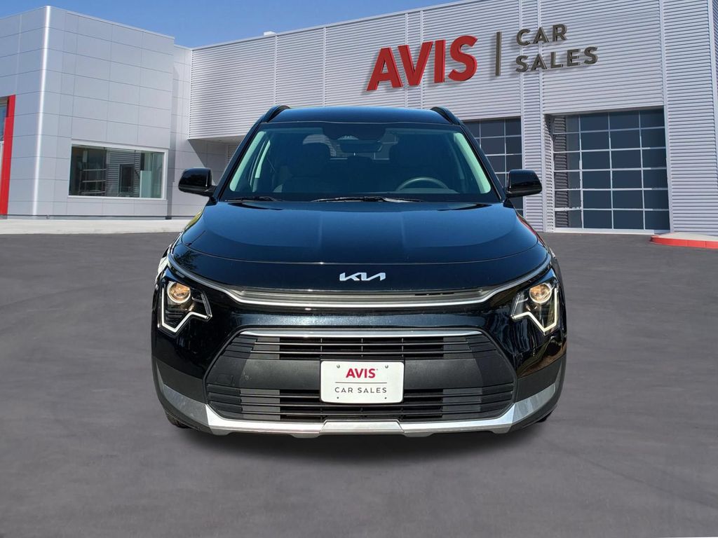 Thumbnail: 2025 Kia Niro - 2