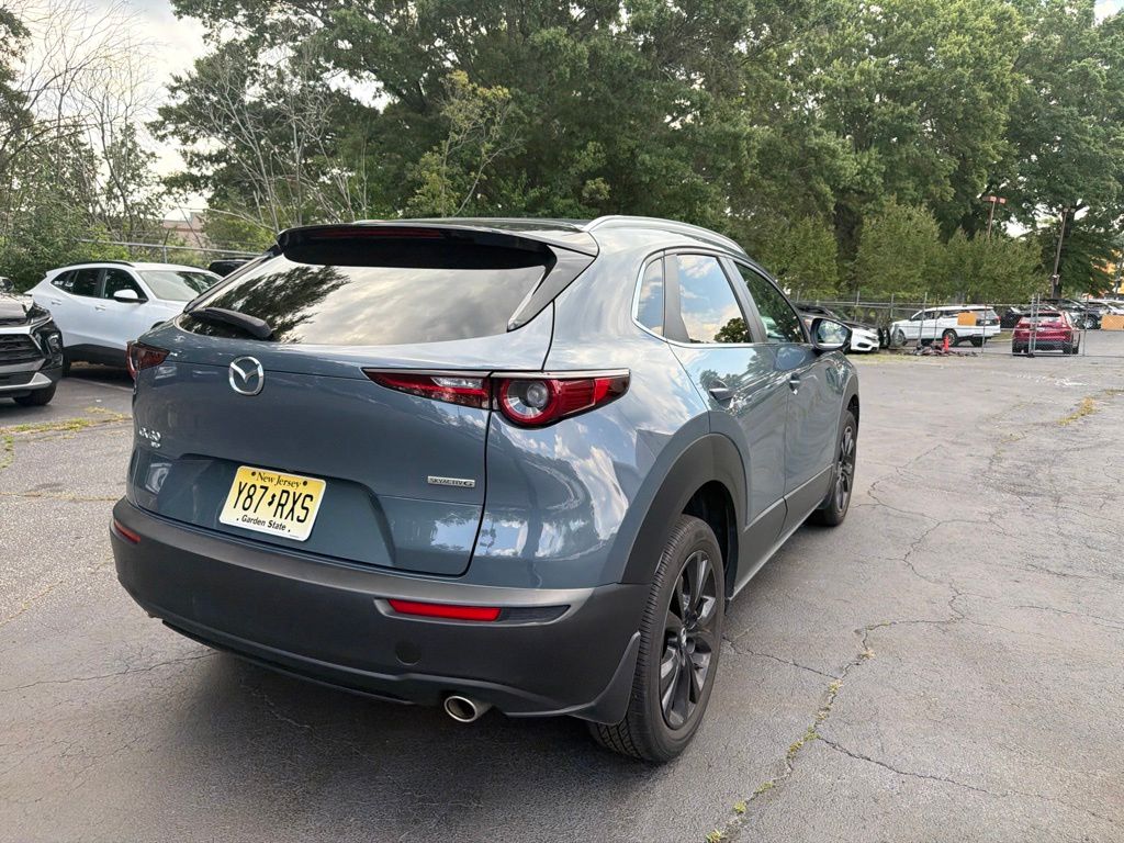 Thumbnail: 2025 Mazda CX-30 - 8
