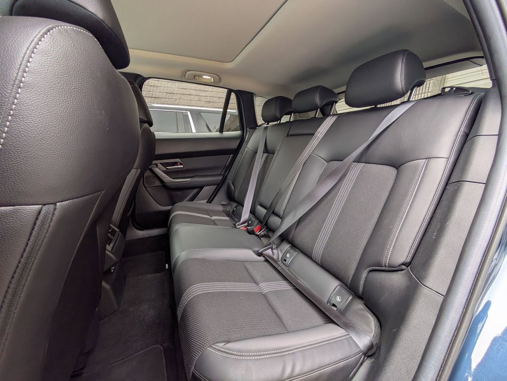 Thumbnail: 2025 Mazda CX-50 - 28