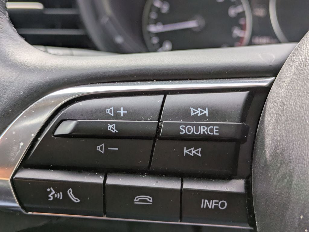 Thumbnail: 2025 Mazda CX-30 - 17