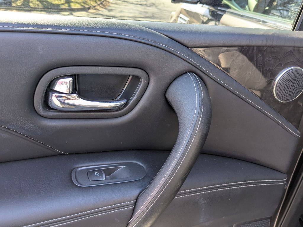 Thumbnail: 2024 INFINITI QX80 - 27