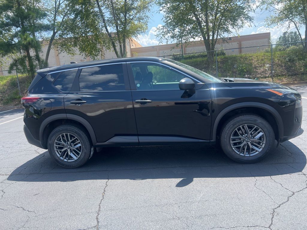 Thumbnail: 2023 Nissan Rogue - 5