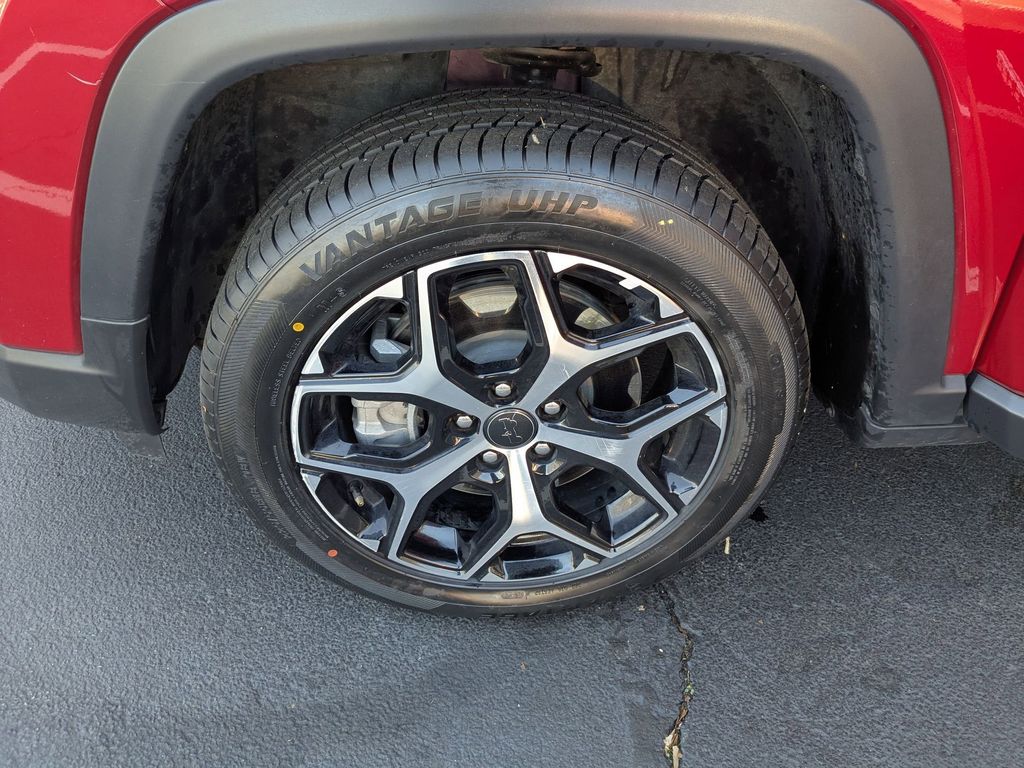 Thumbnail: 2025 Jeep Compass - 36