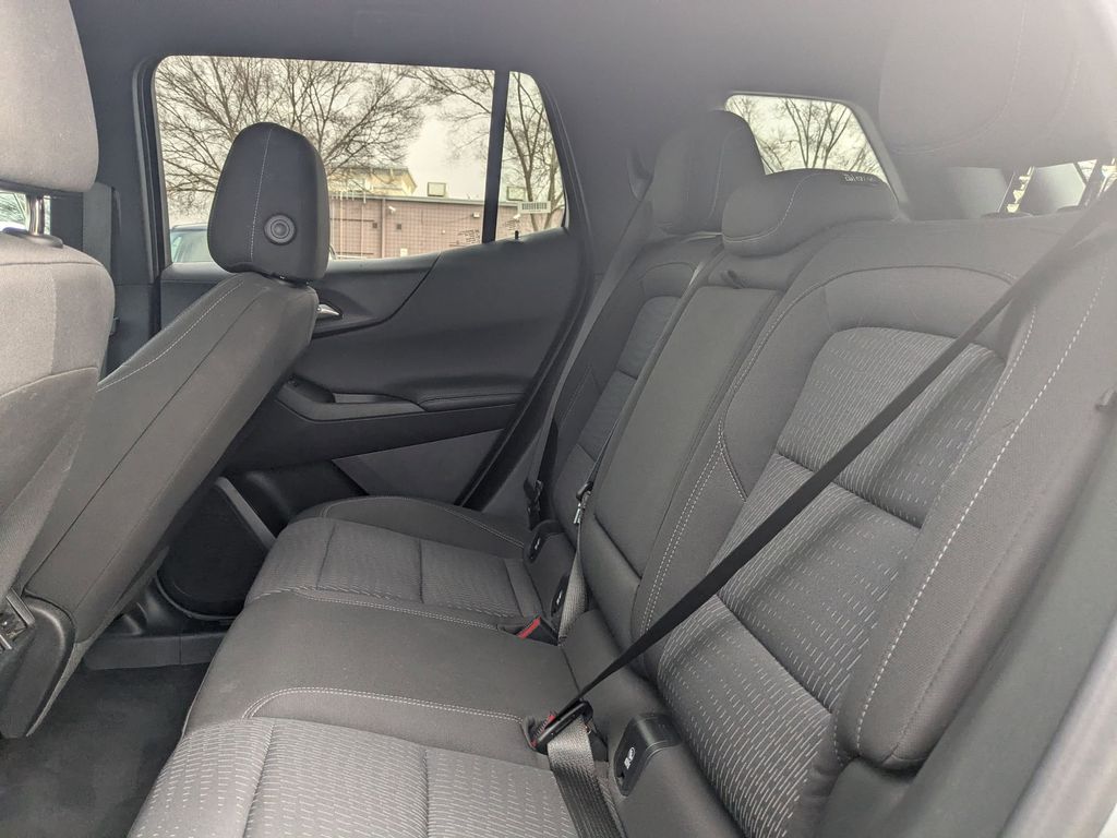 Thumbnail: 2025 Chevrolet Equinox - 26