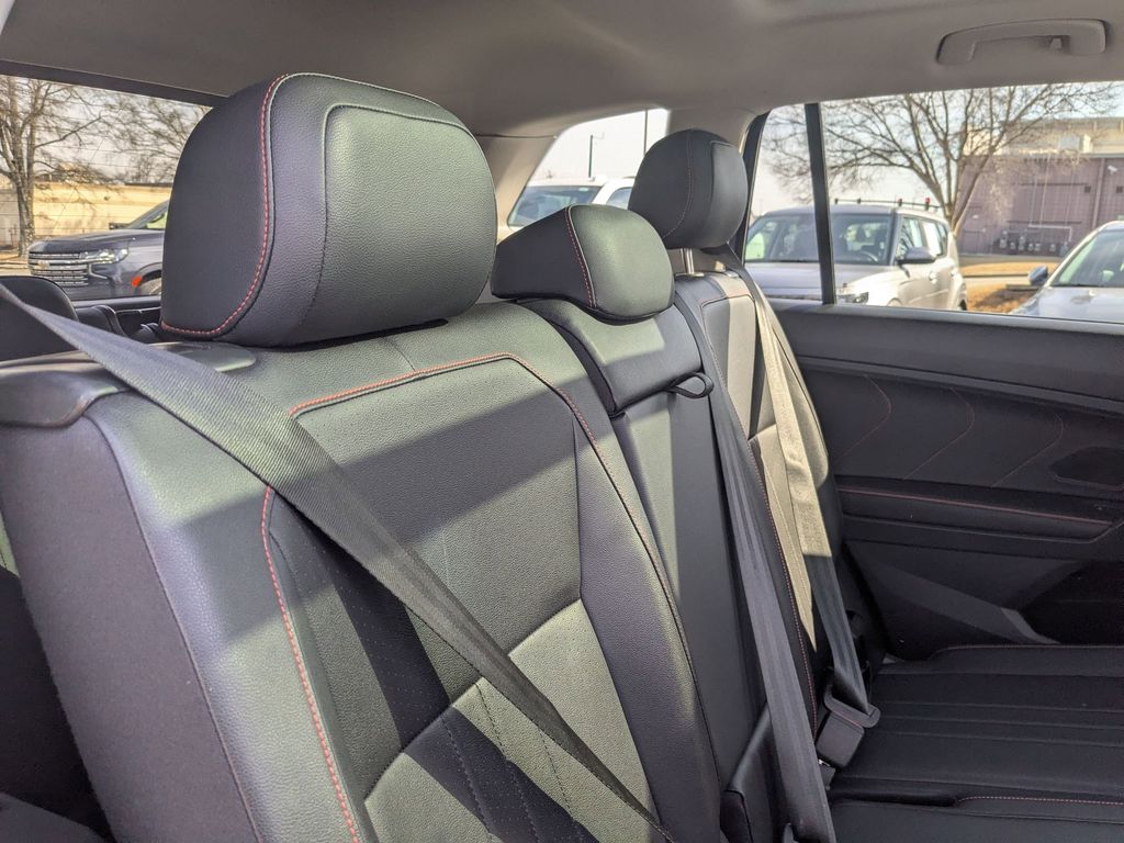 Thumbnail: 2024 Volkswagen Tiguan - 30