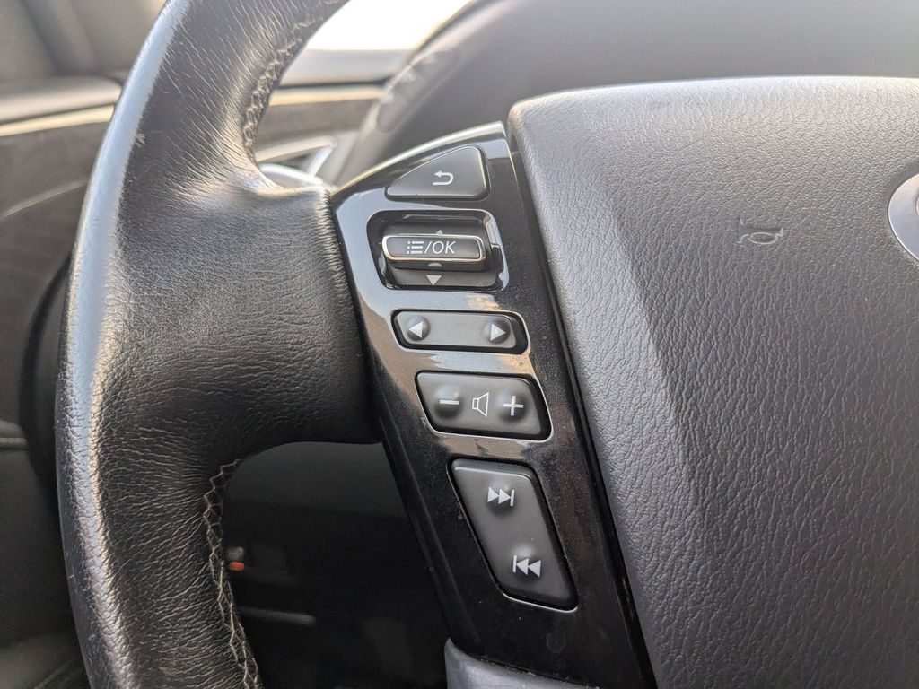 Thumbnail: 2024 INFINITI QX80 - 15