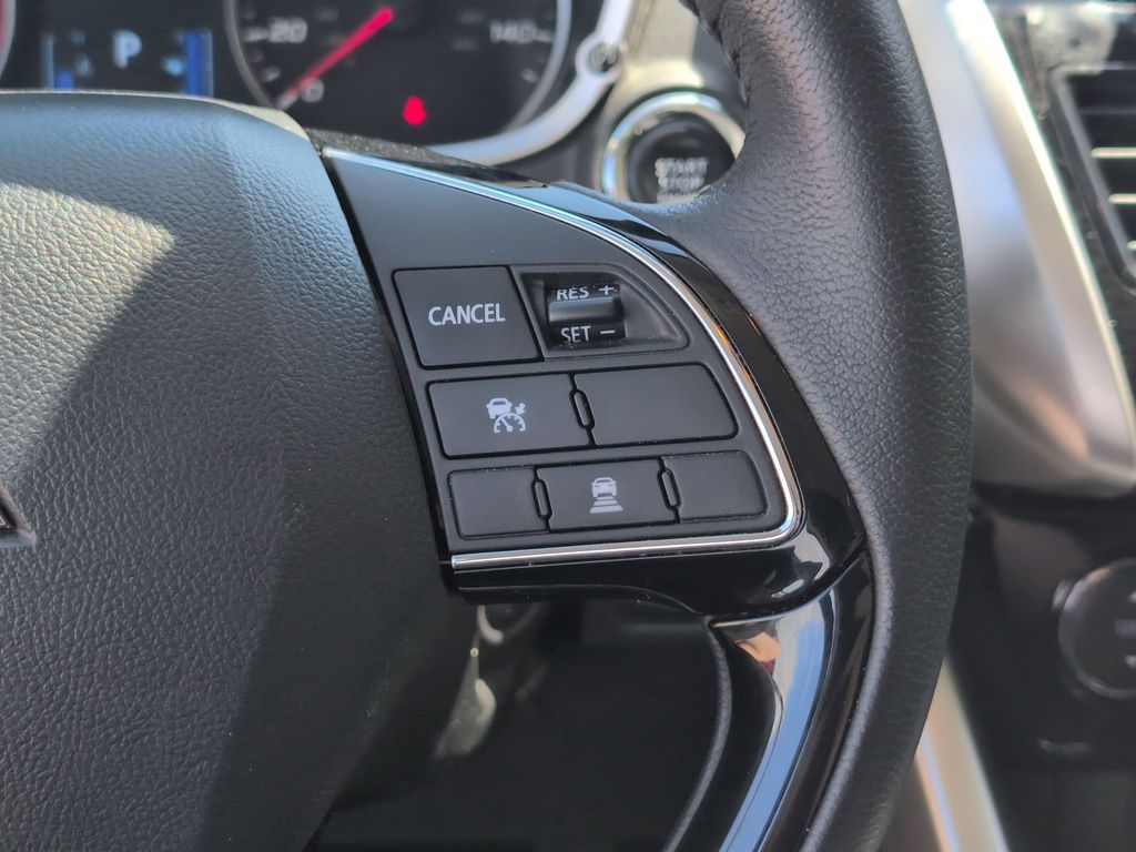 Thumbnail: 2025 Mitsubishi Eclipse Cross - 22