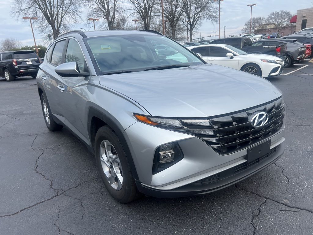 Thumbnail: 2024 Hyundai Tucson - 3