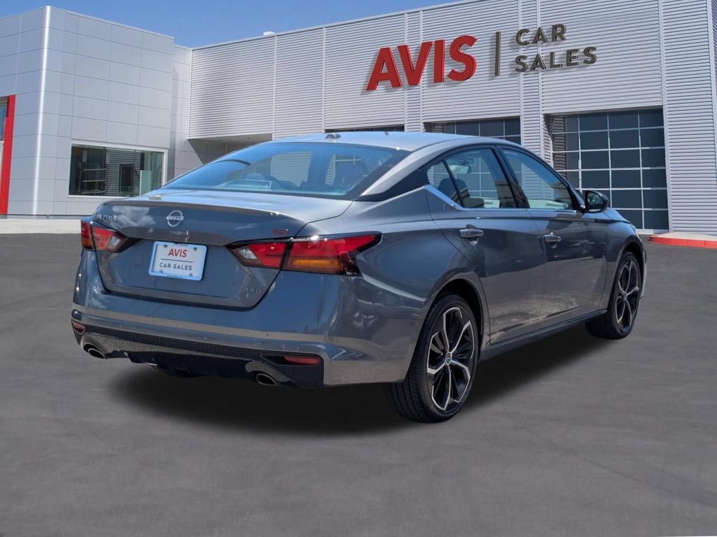 Thumbnail: 2025 Nissan Altima - 6