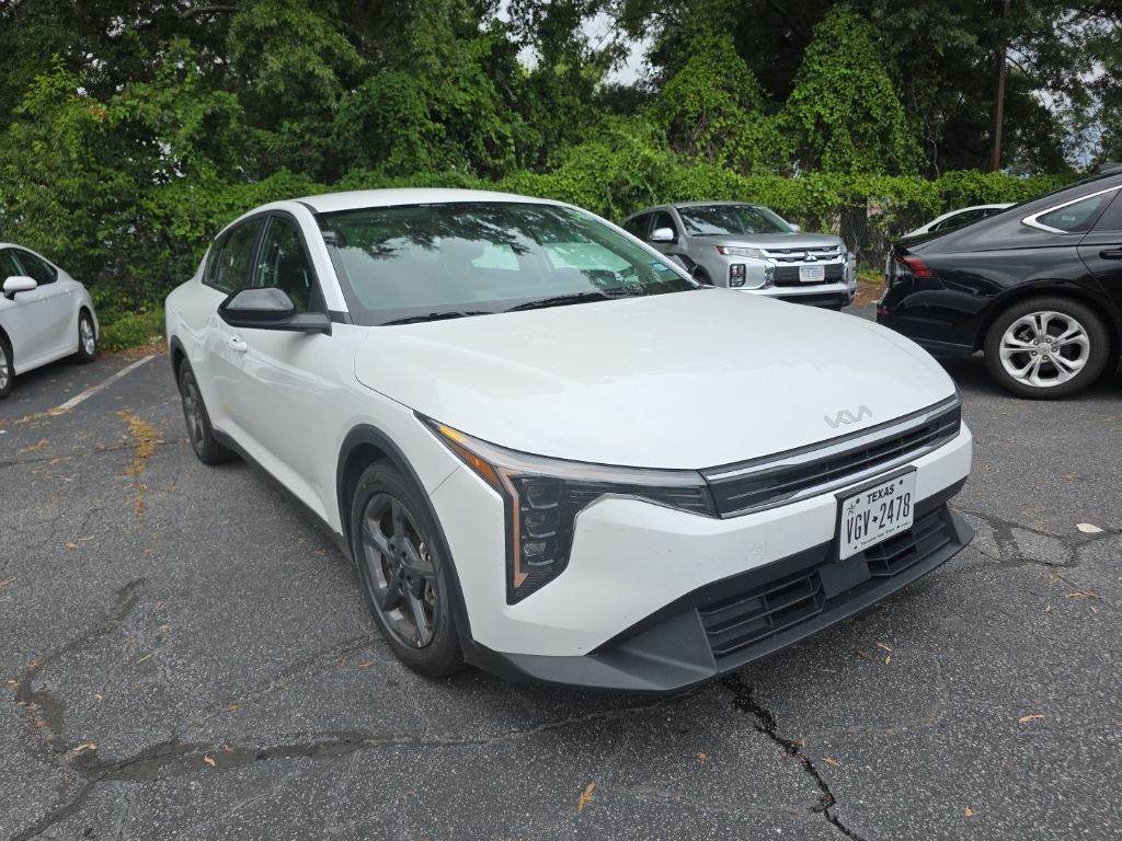 Thumbnail: 2025 Kia K4 - 3