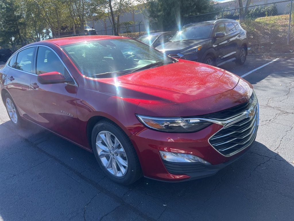 Thumbnail: 2024 Chevrolet Malibu - 3
