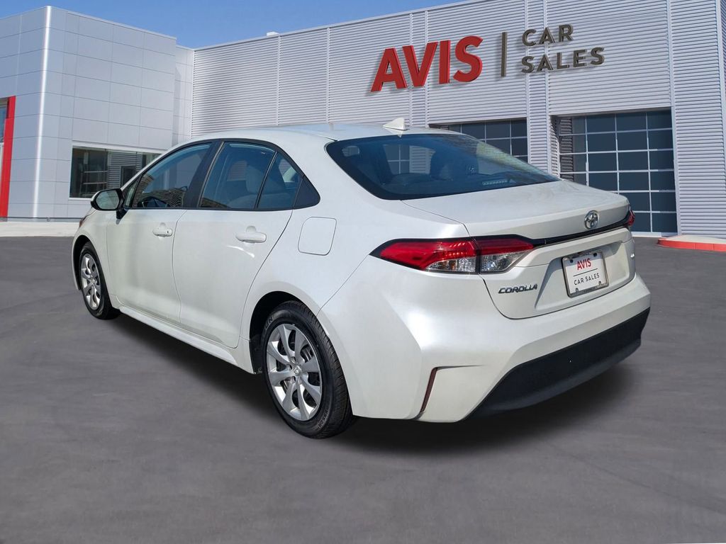 Thumbnail: 2024 Toyota Corolla - 9