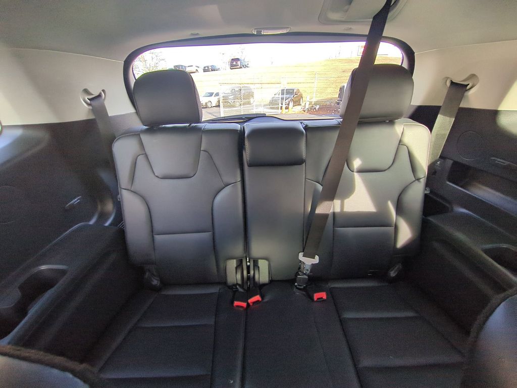 Thumbnail: 2025 Kia Telluride - 30