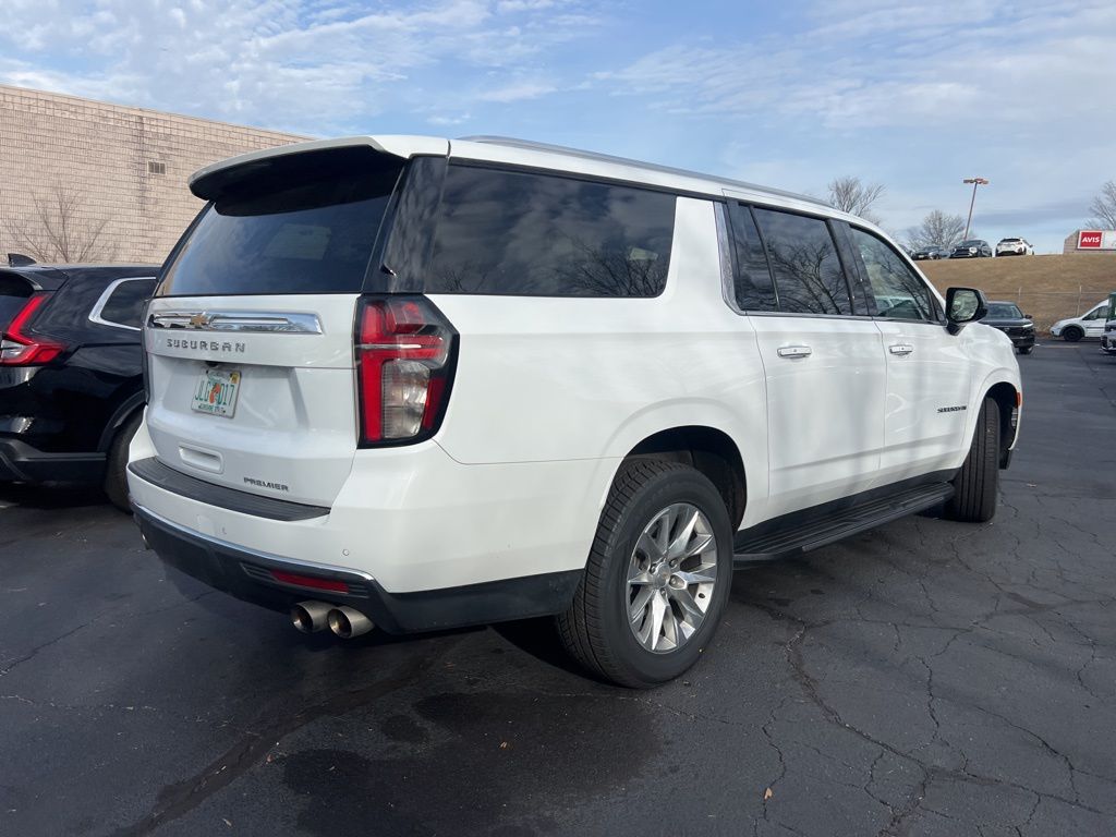 Thumbnail: 2023 Chevrolet Suburban - 7