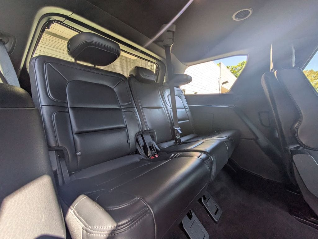 Thumbnail: 2023 Lincoln Navigator - 29