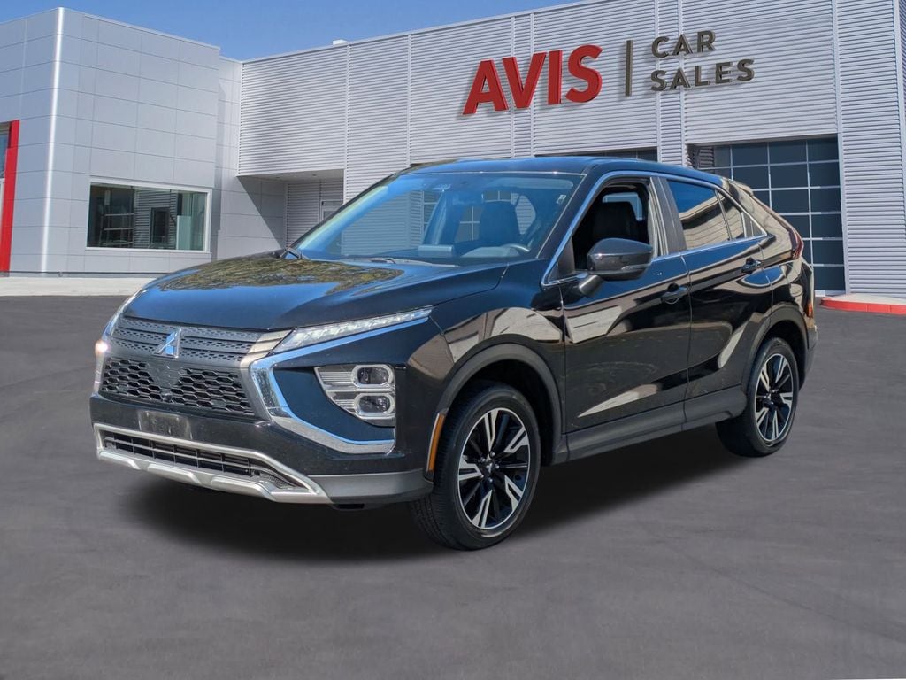 2024 Mitsubishi Eclipse Cross SE's photo