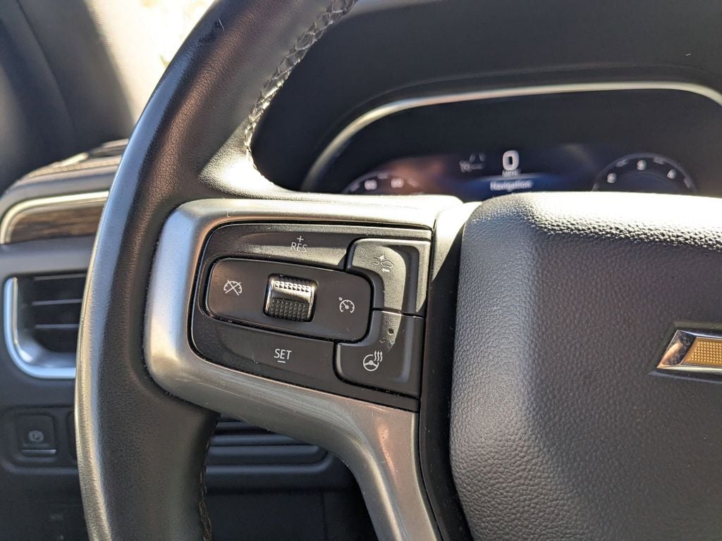 Thumbnail: 2023 Chevrolet Suburban - 18