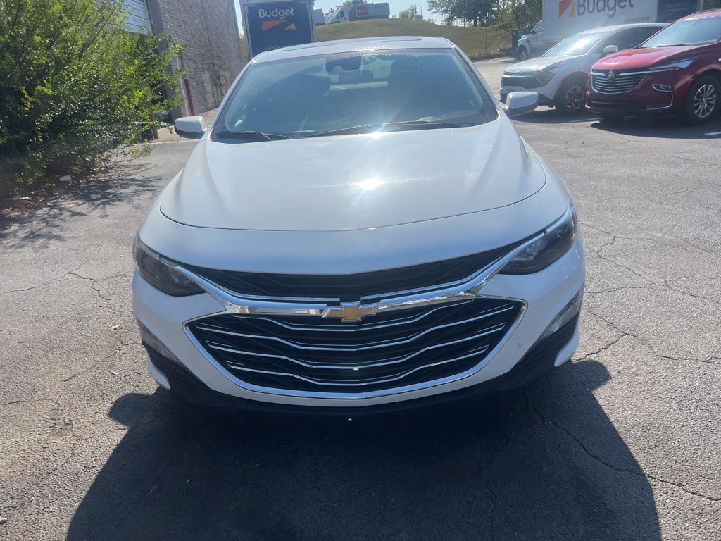 Thumbnail: 2024 Chevrolet Malibu - 2