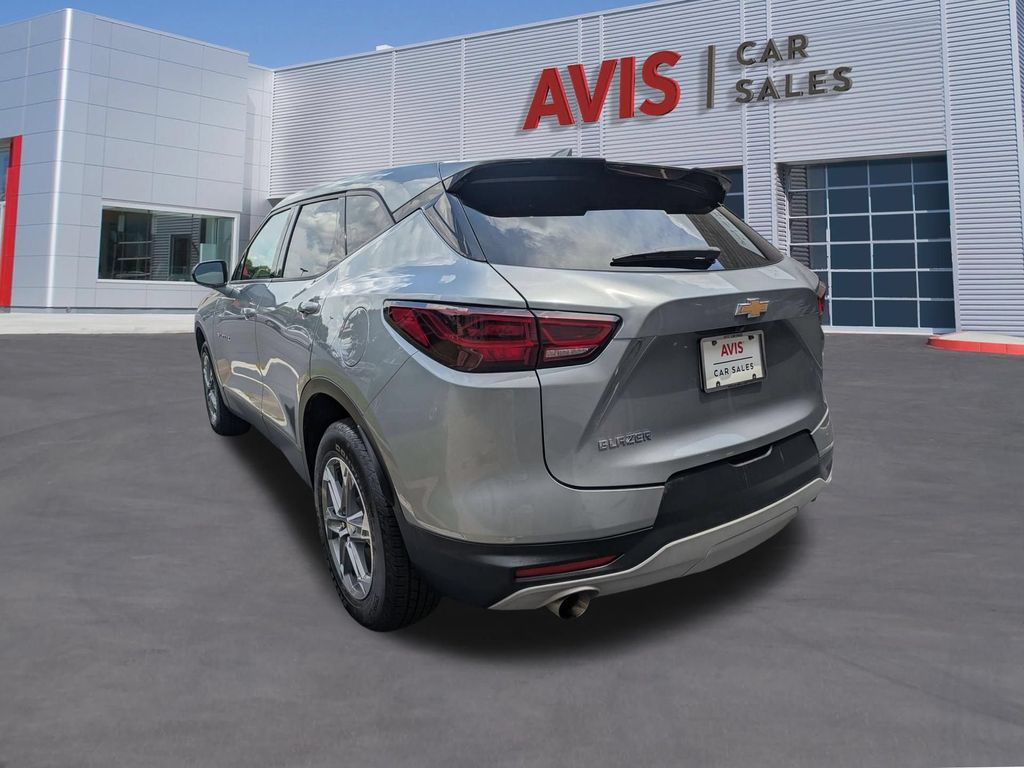 Thumbnail: 2025 Chevrolet Blazer - 9