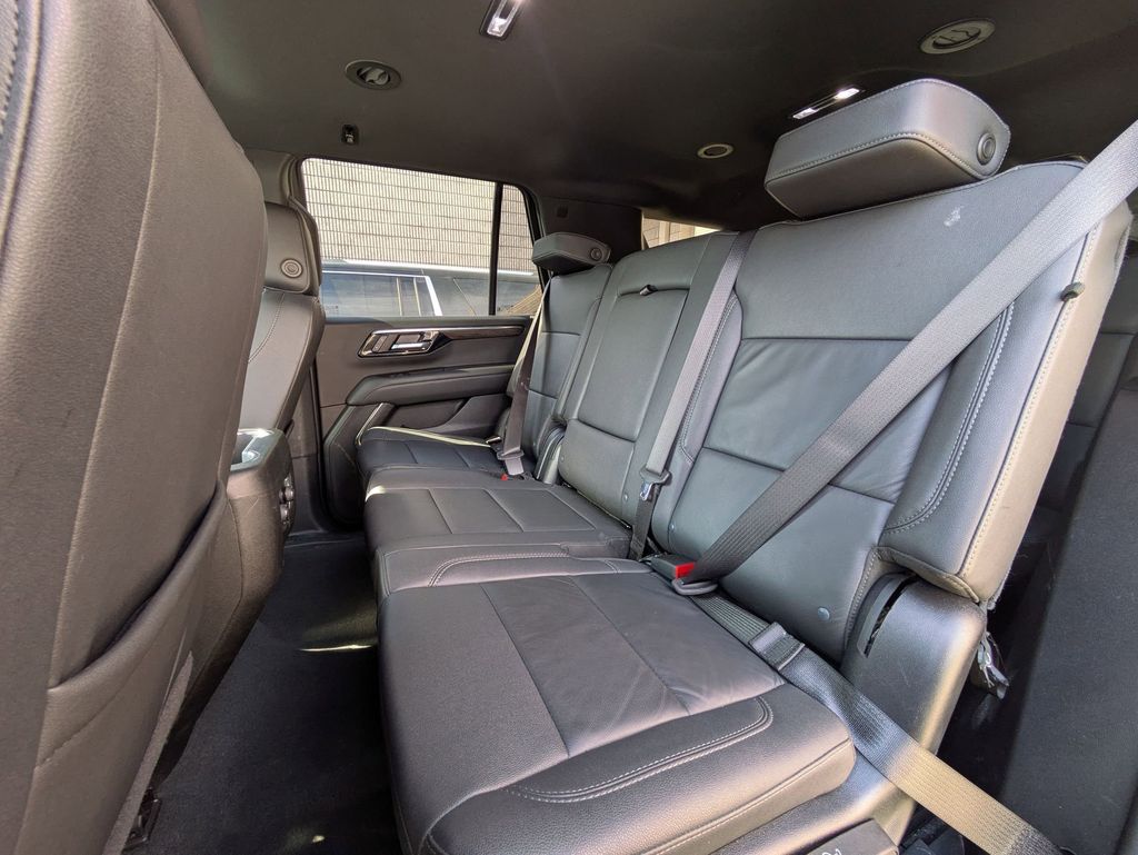 Thumbnail: 2025 Chevrolet Tahoe - 27