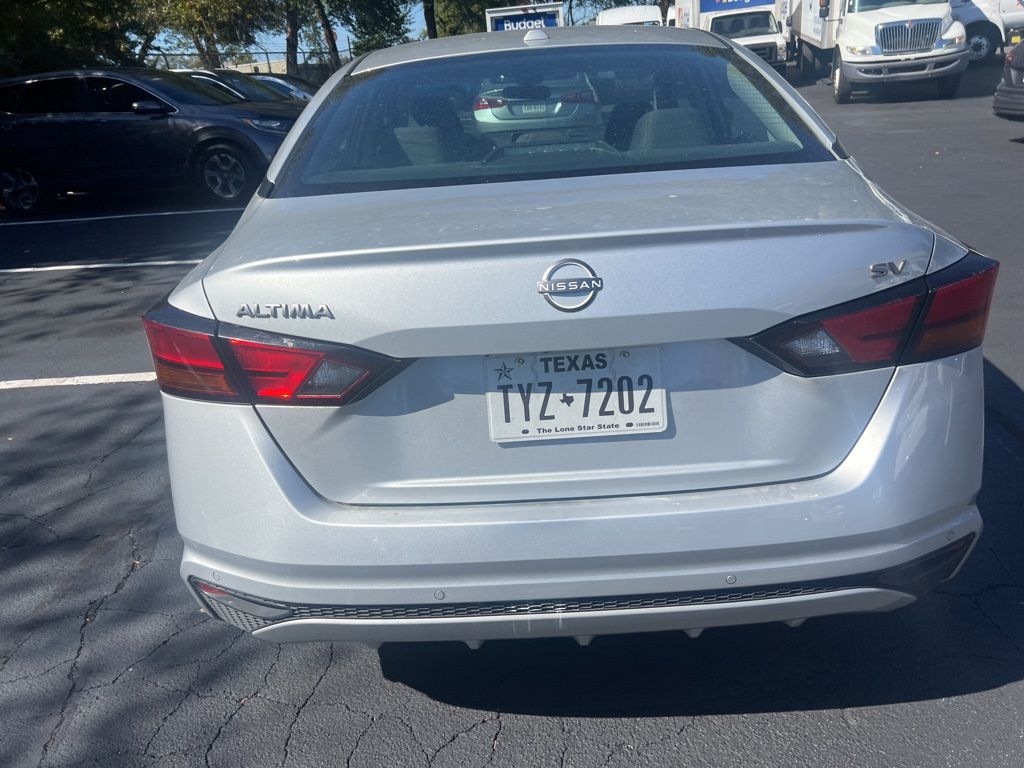 Thumbnail: 2024 Nissan Altima - 12