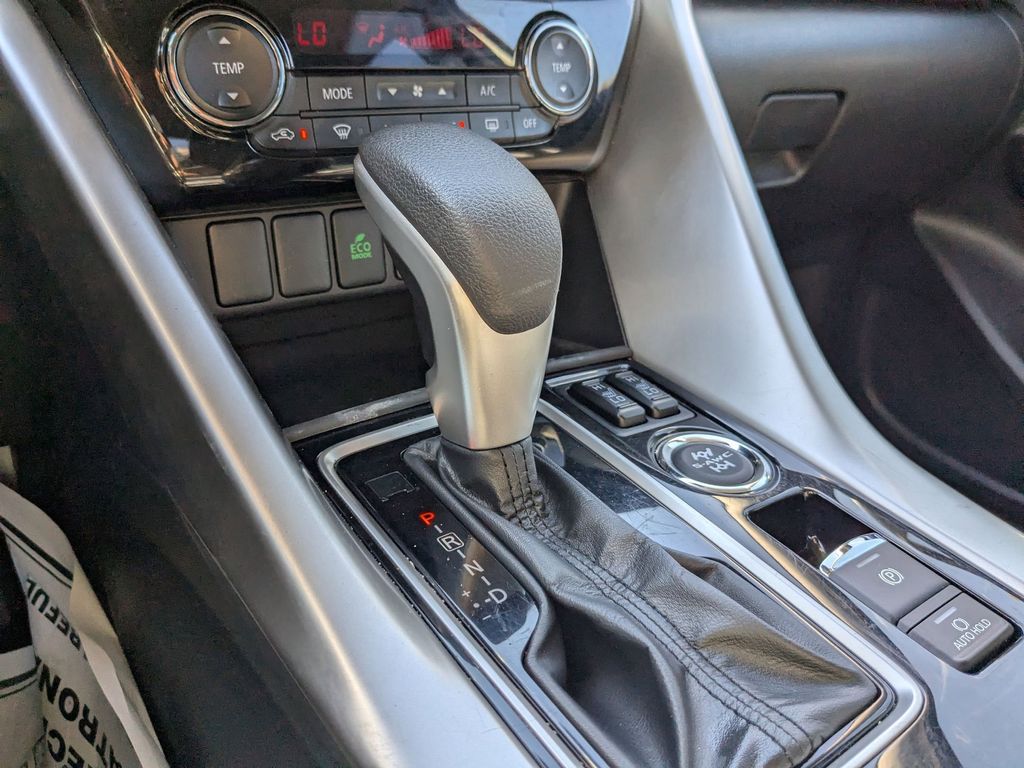 Thumbnail: 2025 Mitsubishi Eclipse Cross - 22