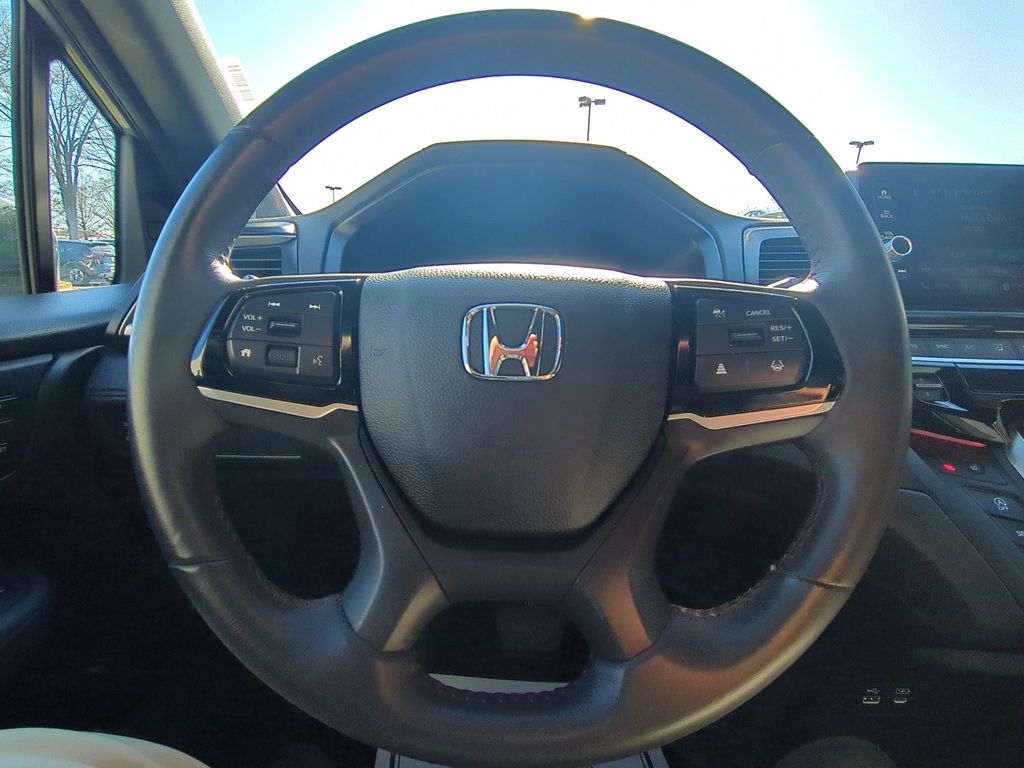 Thumbnail: 2025 Honda Odyssey - 22