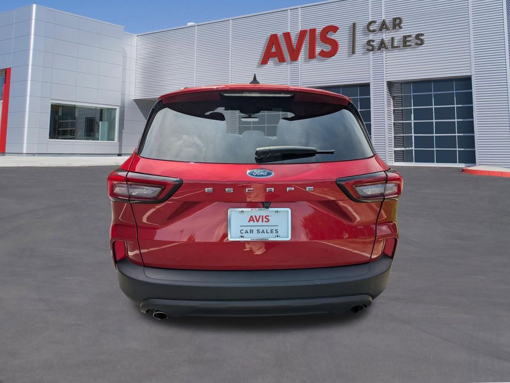 Thumbnail: 2025 Ford Escape - 7