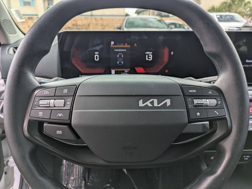 Thumbnail: 2025 Kia K4 - 21