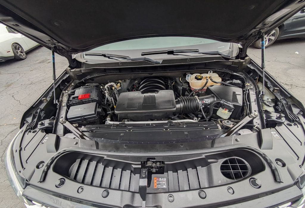 Thumbnail: 2023 Chevrolet Suburban - 28