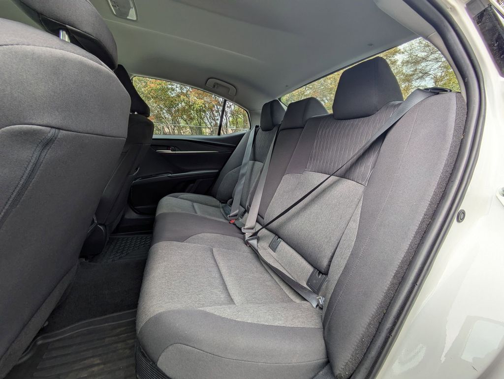 Thumbnail: 2025 Toyota Camry - 28