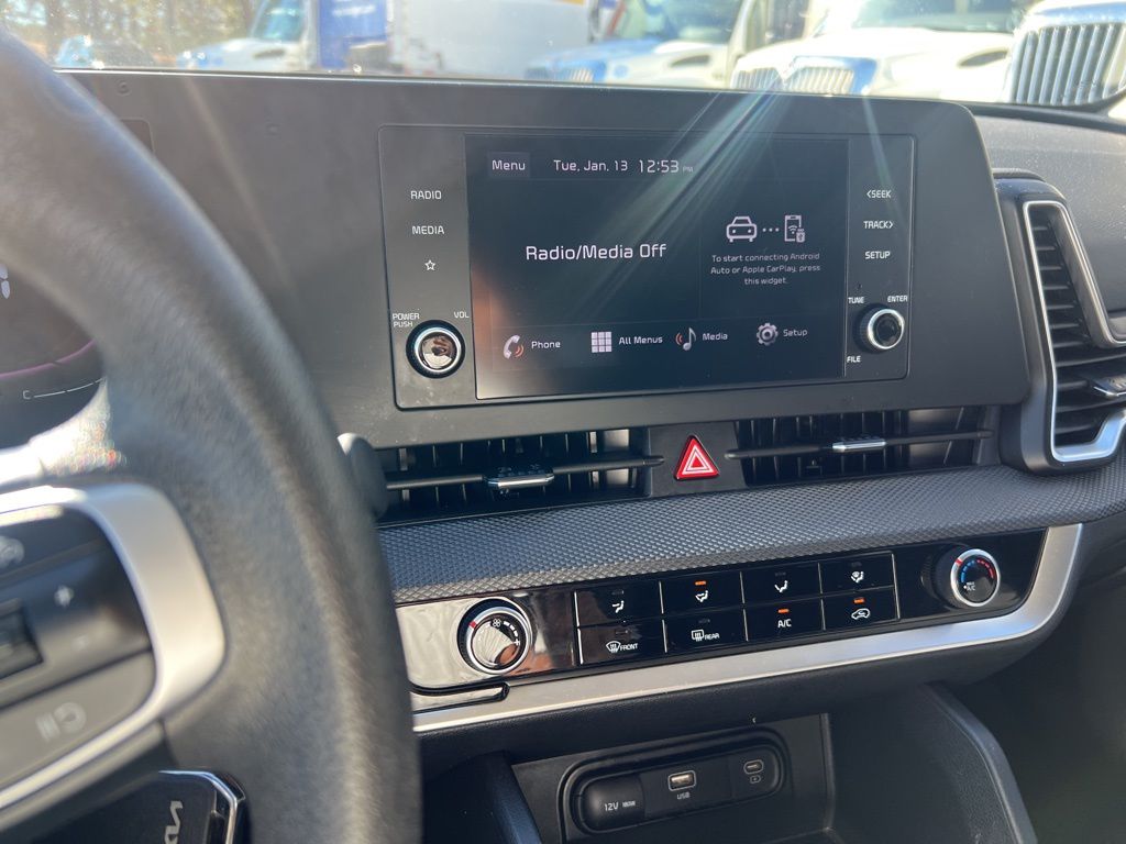 Thumbnail: 2024 Kia Sportage - 8