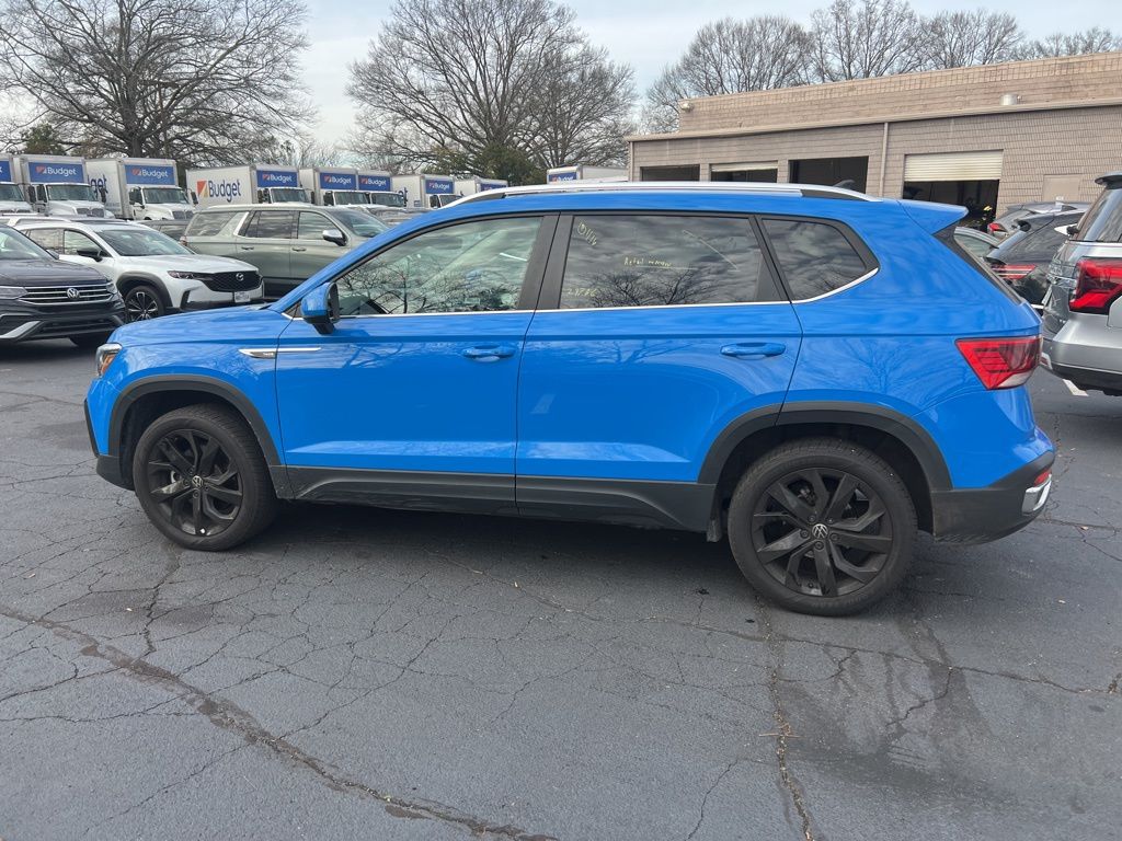 Thumbnail: 2024 Volkswagen Taos - 6