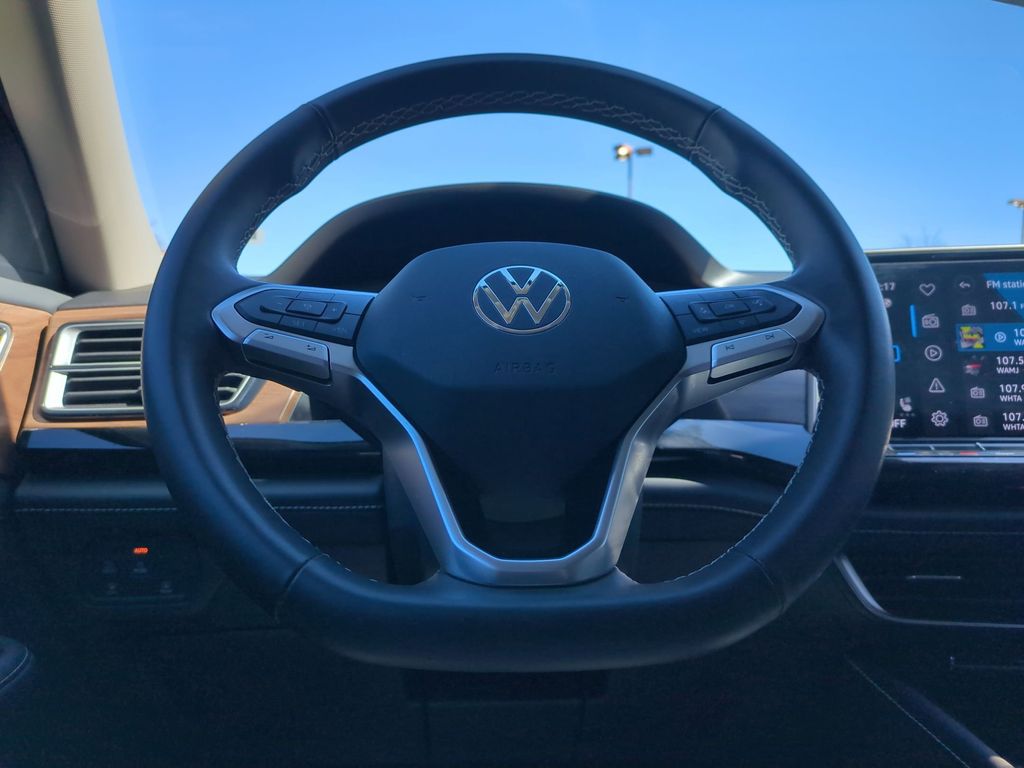 Thumbnail: 2025 Volkswagen Atlas - 22